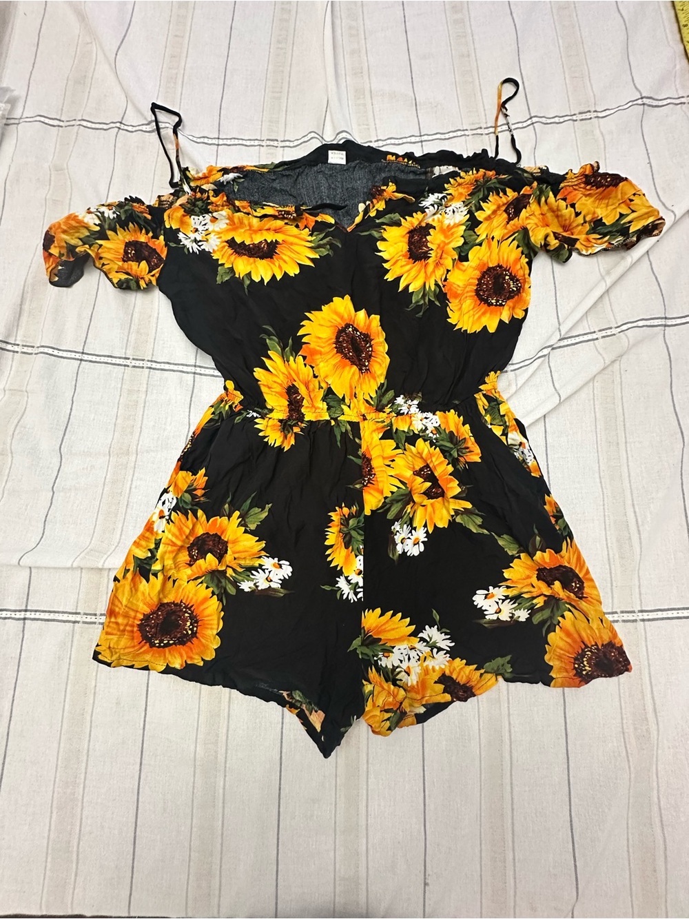 Sunflower Off-Shoulder Romper - Black & Yellow 65% Silk size L/XL